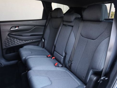 Used 2019 Hyundai Santa Fe SEL FWD image 19