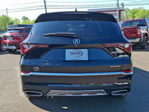 Certified 2025 Acura MDX SH-AWD w/ Technology Package image 5