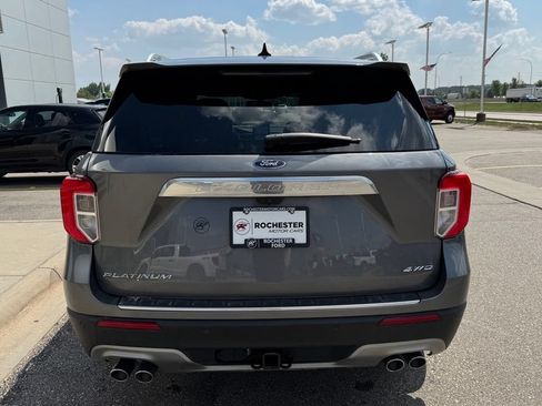 Used 2021 Ford Explorer Platinum w/ Equipment Group 601A AWD/4WD image 43