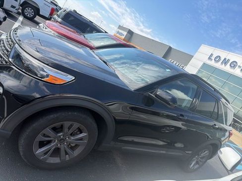 Used 2022 Ford Explorer XLT w/ Equipment Group 202A image 1