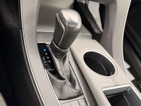 Used 2019 Toyota Avalon Touring w/ Advanced Safety Package image 22