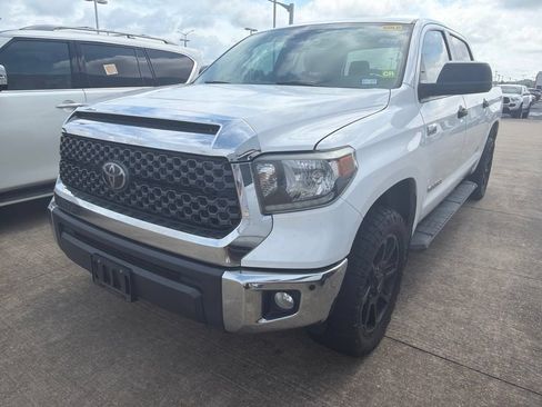 Used 2021 Toyota Tundra SR5 RWD image 1