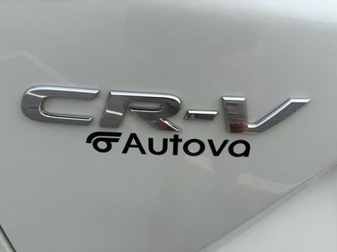Used 2018 Honda CR-V LX image 30