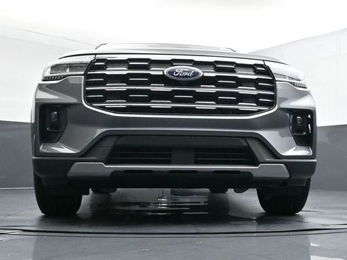 New 2026 Ford Explorer Active w/ Active Comfort Package image 25