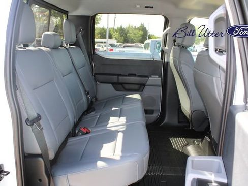 New 2025 Ford F250 XL w/ Camper Package image 8