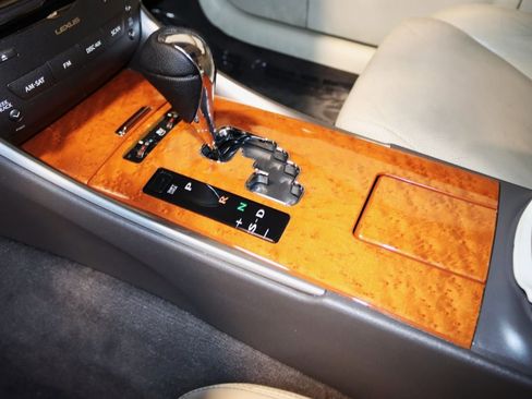 Used 2009 Lexus IS 250 AWD image 17