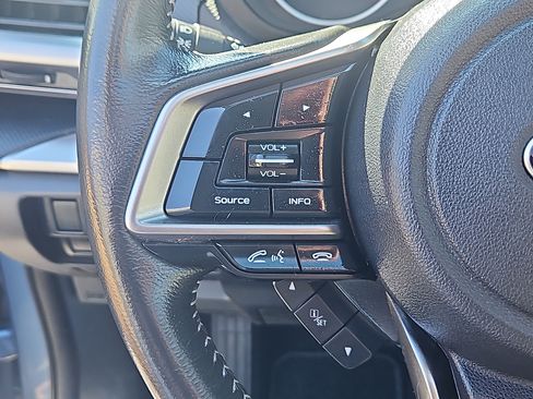 Used 2022 Subaru Forester Premium AWD/4WD image 17