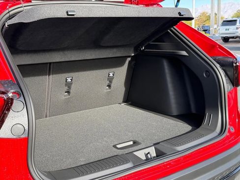 New 2026 Chevrolet Trax RS w/ Driver Confidence Package image 9