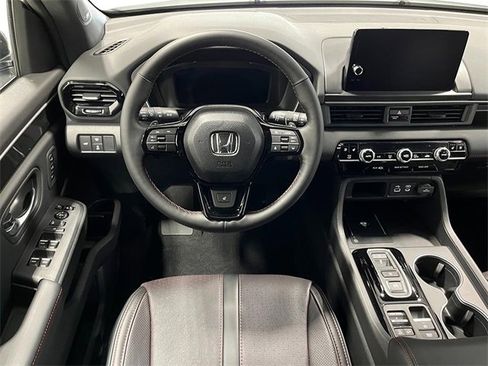 New 2025 Honda Pilot Black Edition image 14