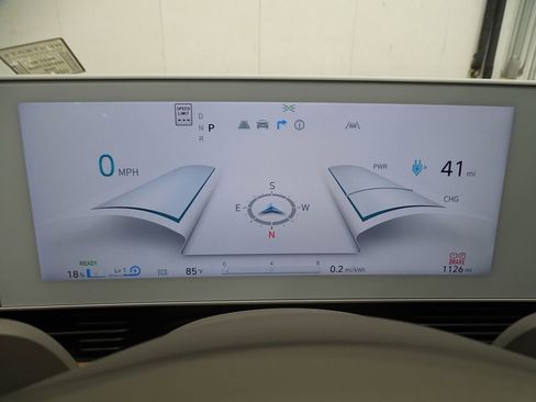 Used 2024 Hyundai Ioniq 5 Limited image 32