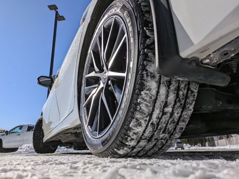 Used 2023 Toyota Camry SE image 38