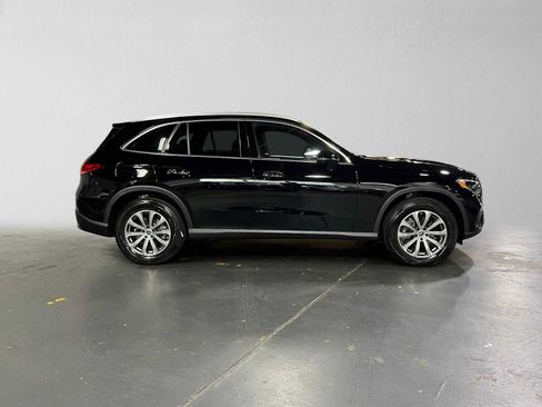 Certified 2026 Mercedes-Benz GLC 300 4MATIC image 2