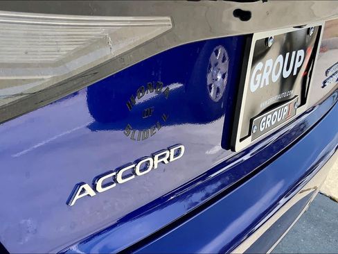 Used 2025 Honda Accord Sport image 31