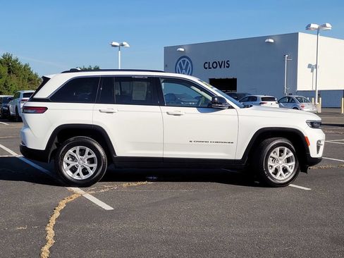 Used 2023 Jeep Grand Cherokee Limited RWD image 5
