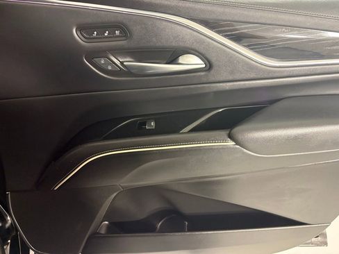 Used 2023 Cadillac Escalade Sport image 14