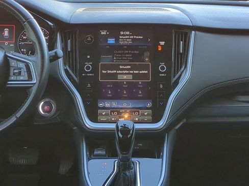 Used 2022 Subaru Outback Premium image 18