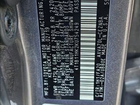 Used 2019 Toyota Camry LE FWD image 23