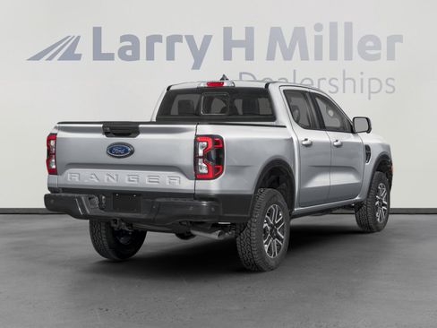 Used 2024 Ford Ranger Lariat w/ FX4 Off-Road Package image 2
