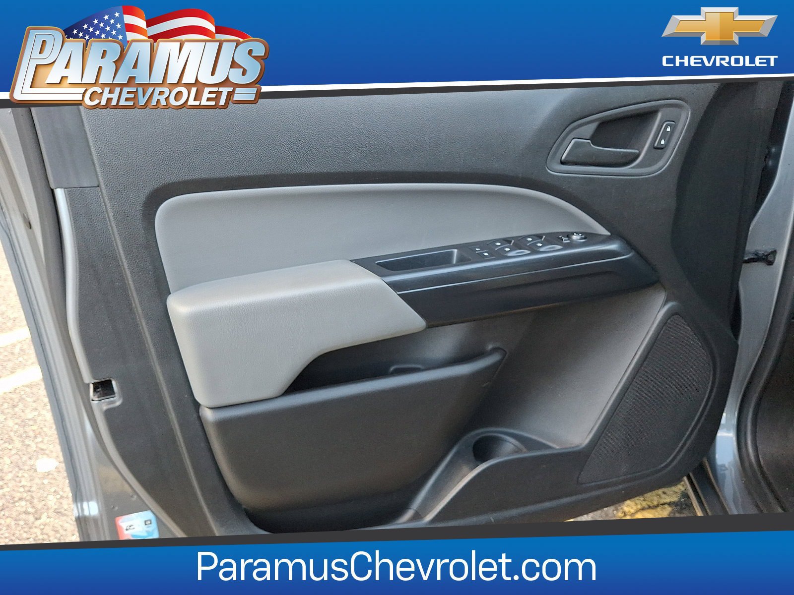 Used 2022 Chevrolet Colorado W/T w/ WT Convenience Package AWD/4WD image 13