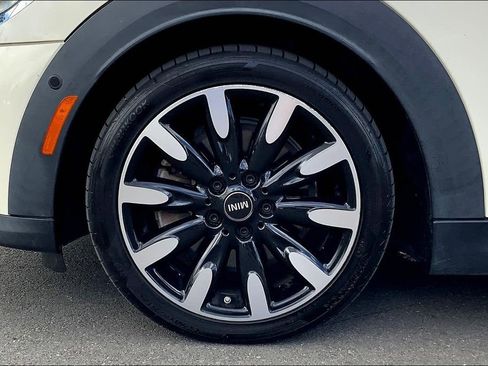 Certified 2022 MINI Cooper S w/ Driver Assistance Package image 10