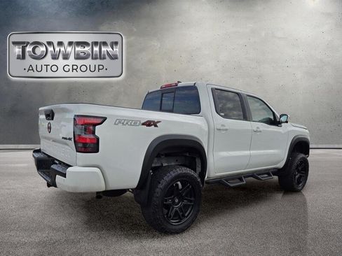 Used 2022 Nissan Frontier PRO-4X w/ Pro-4X Premium Package AWD/4WD image 5