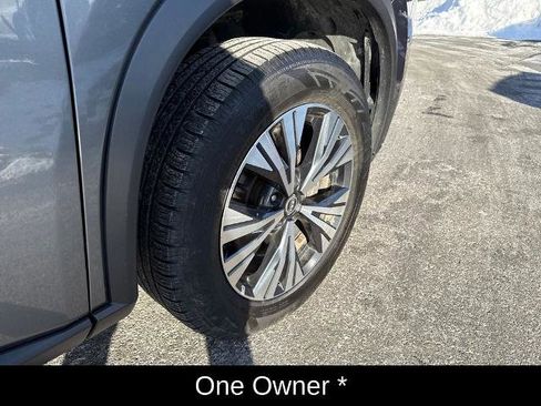 Certified 2023 Nissan Rogue SV image 11