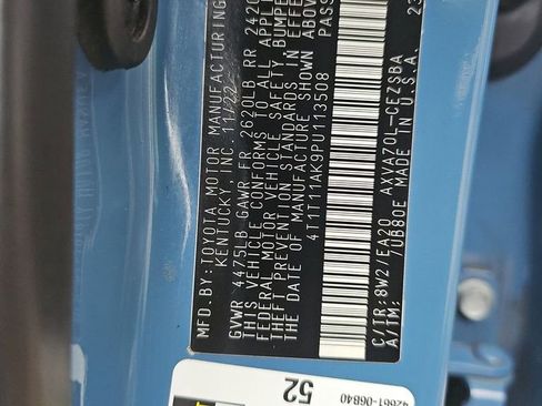 Used 2023 Toyota Camry SE w/ Convenience Package image 19