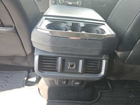 Used 2021 Ford F150 Lariat AWD/4WD image 12