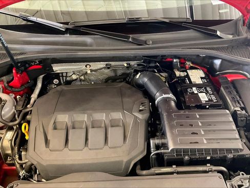 Used 2025 Audi Q3 2.0T Premium image 28