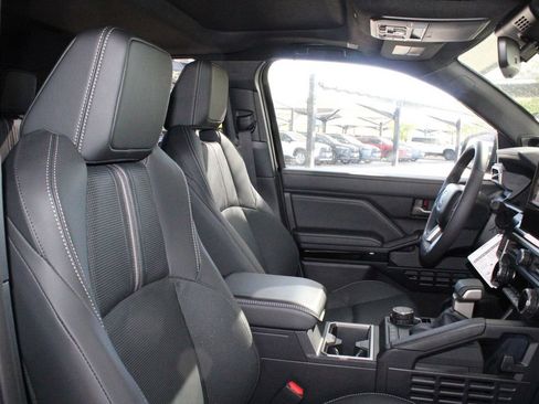 New 2026 Toyota 4Runner Limited AWD/4WD image 42