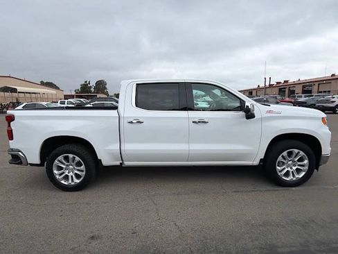 Used 2023 Chevrolet Silverado 1500 LTZ w/ LTZ Convenience Package II AWD/4WD image 7