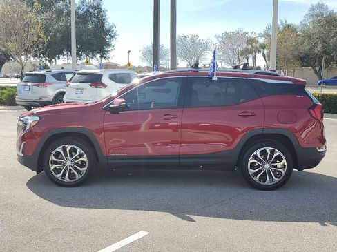 Used 2020 GMC Terrain SLT w/ Preferred Package image 8
