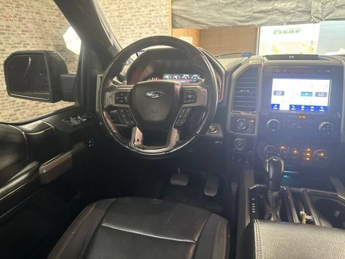 Used 2020 Ford F150 Raptor w/ Equipment Group 802A Luxury AWD/4WD image 17