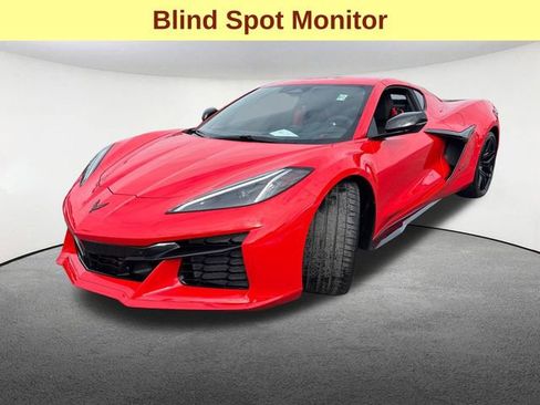 Used 2025 Chevrolet Corvette Z06 w/ Stealth Interior Trim Package image 5