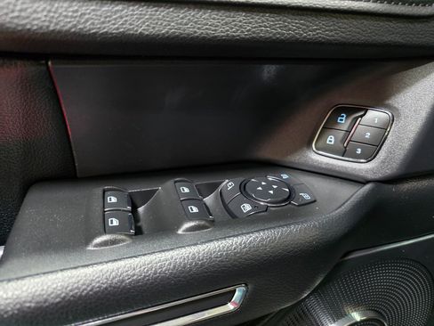 Used 2019 Ford Expedition XLT w/ Equipment Group 202A image 18