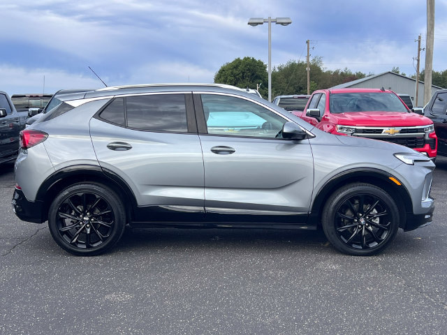 Used 2024 Buick Encore GX Sport Touring w/ Experience Buick Package AWD/4WD image 44