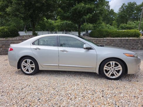 Used 2010 Acura TSX V6 Sedan FWD image 10