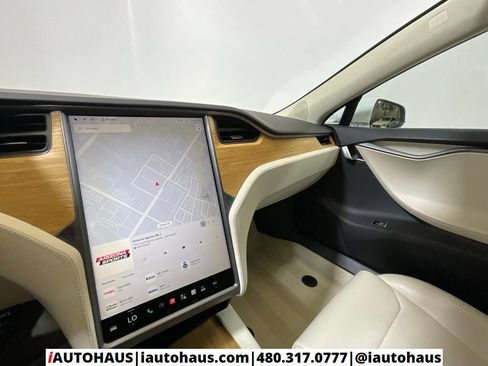 Used 2018 Tesla Model S 75D AWD/4WD image 25