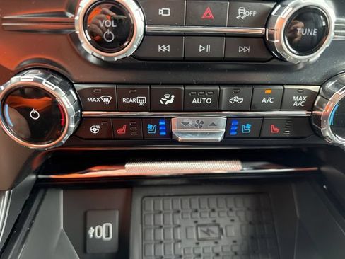 New 2026 Ford F150 Lariat w/ Equipment Group 502A High AWD/4WD image 35