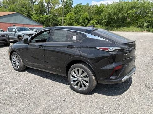 New 2026 Buick Envista Preferred FWD image 3