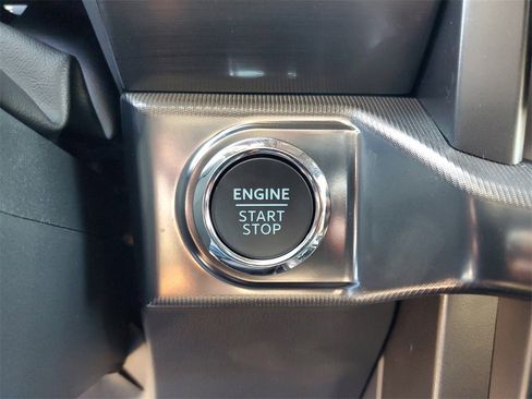 New 2025 Ford F150 Lariat w/ Equipment Group 501A Mid image 23