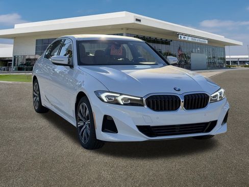 New 2026 BMW 330i Sedan w/ Convenience Package image 2