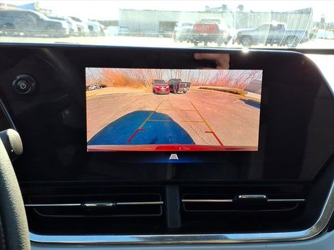 Used 2024 Chevrolet Trax LT image 13