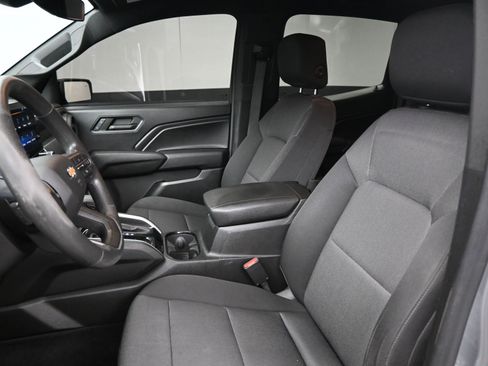 Used 2023 Chevrolet Colorado W/T w/ Safety Package image 16