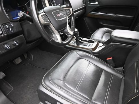 Used 2020 GMC Canyon Denali AWD/4WD image 16