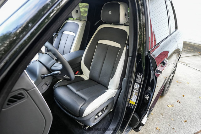 Used 2021 Rolls-Royce Cullinan Black Badge AWD/4WD image 68