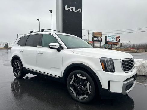 Certified 2023 Kia Telluride S w/ S Sunroof Package image 1