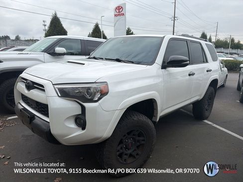Used 2021 Toyota 4Runner Venture w/ Moonroof Package image 1