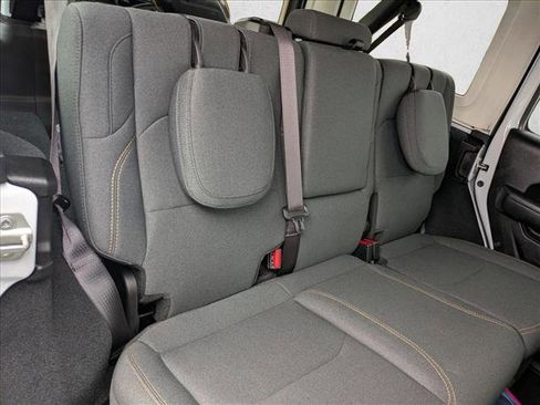 Used 2024 Jeep Wrangler Sport S w/ Convenience Group image 18