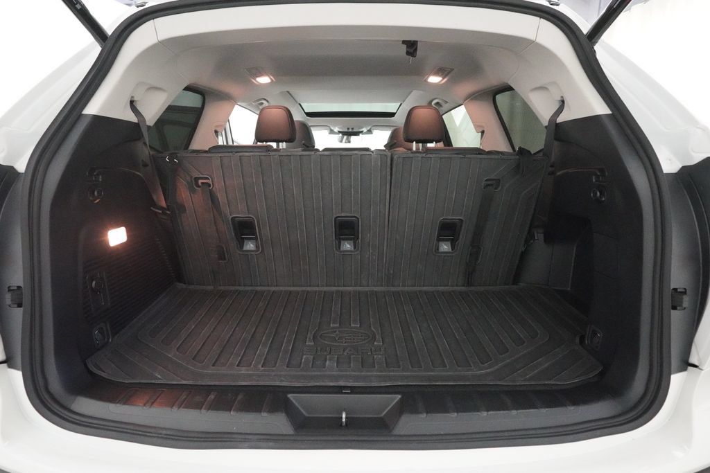 Used 2023 Subaru Ascent Onyx Edition AWD/4WD image 10